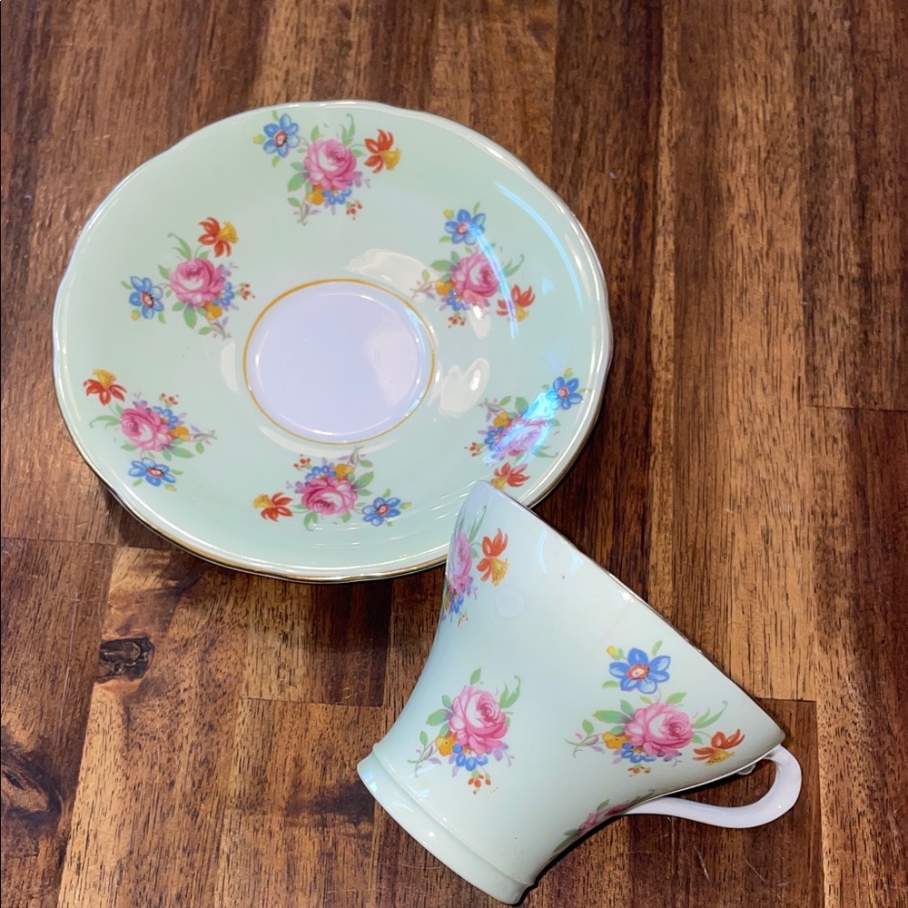 Aynsley Floral Tea Cup and Saucer Set